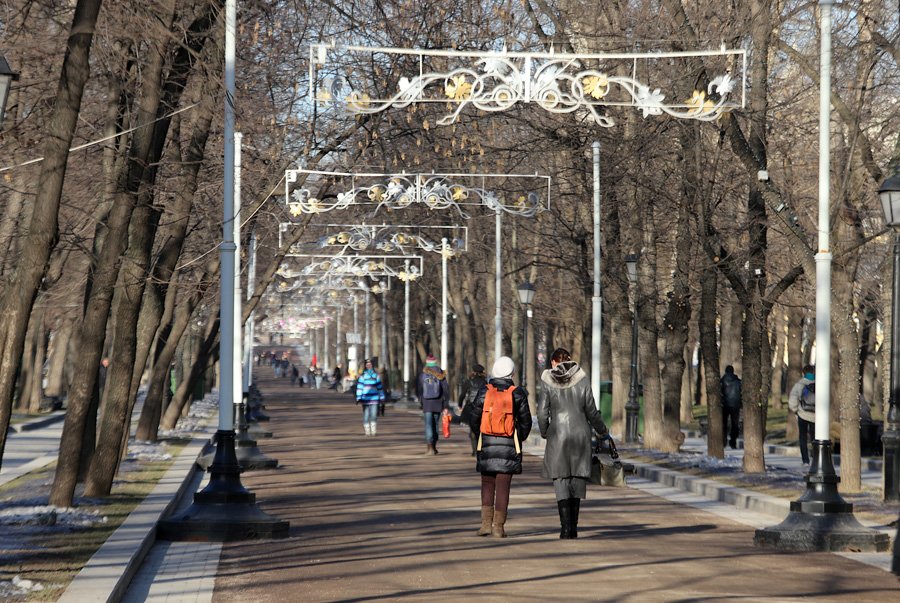 По Тверскому бульвару