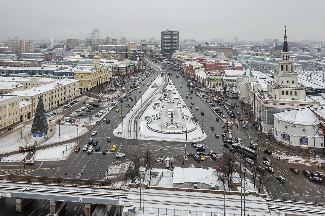 Комсомольская площадь